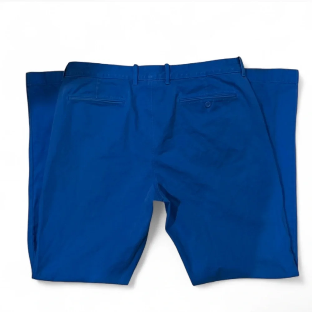 J. Crew excellent great